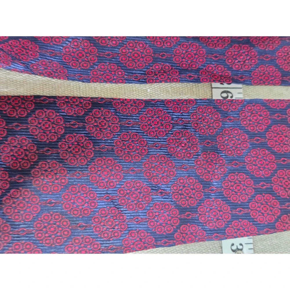 Vintage Vogue Creation Mens Tie Navy Red Geometric Medallion Acetate RN 31614